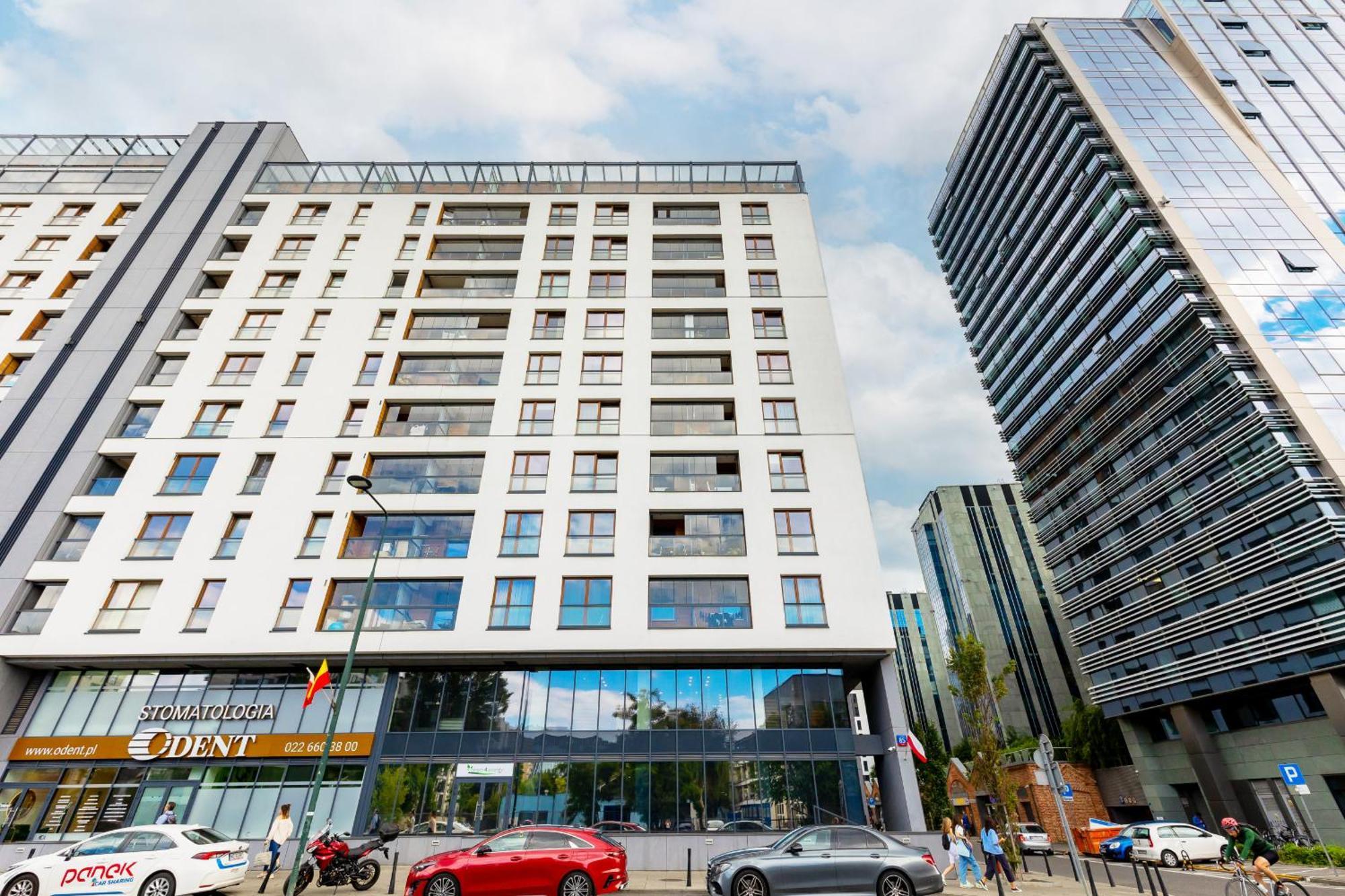 Lägenhet Grzybowska With Air Conditioning & Balcony By Renters Prestige